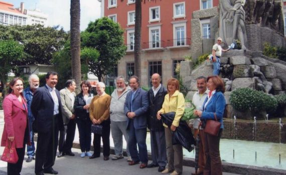 Ofrenda floral monumento Curros A Coruña